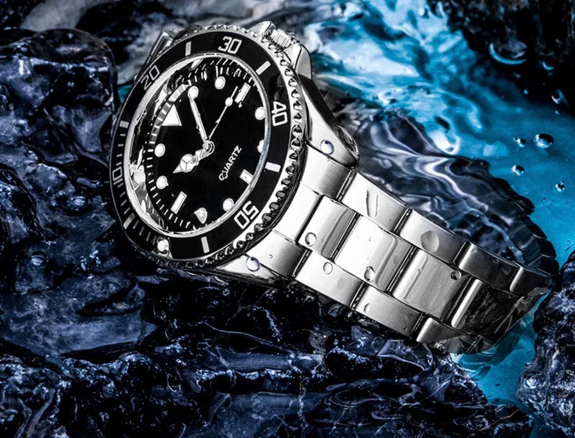 Nautilus Deep-Sea Abyss Master Quartz Chronometer & Tactical Diver Edition